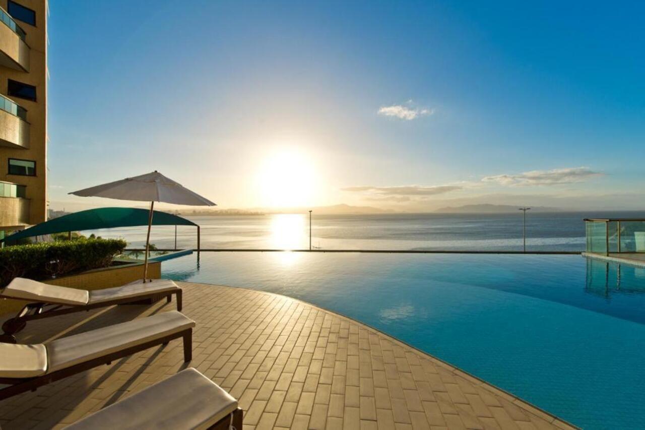 Majestic Palace Hotel Florianópolis Exteriör bild Infinity pool at the Westin Resort & Spa, Playa del Carmen, Mexico