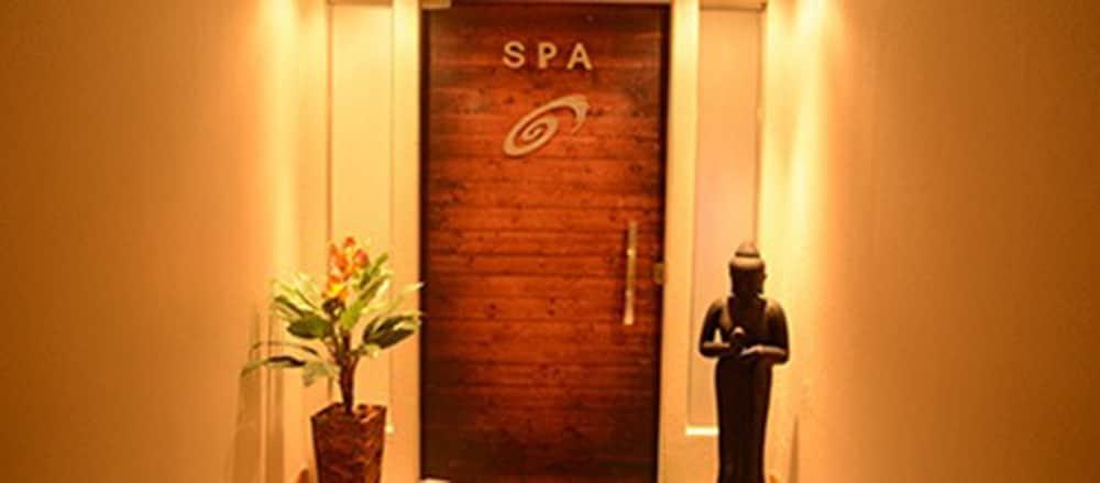 Majestic Palace Hotel Florianópolis Exteriör bild Spa entrance