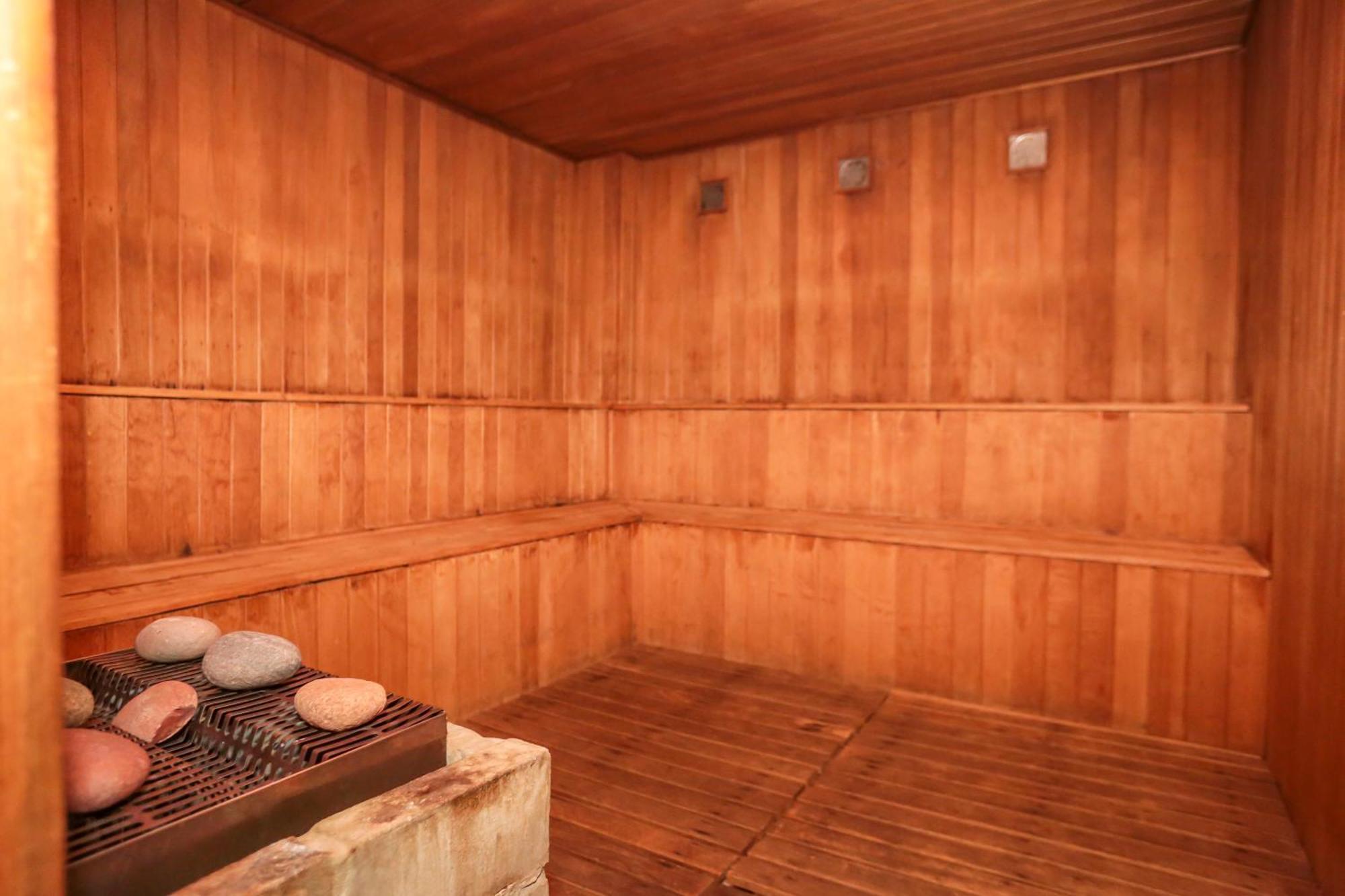 Majestic Palace Hotel Florianópolis Exteriör bild A Finnish sauna
